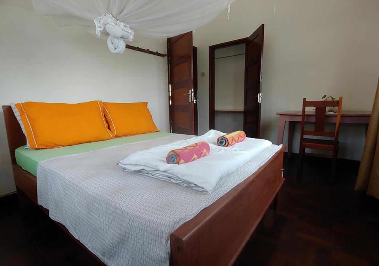 Ruby - Casa De Hospedes - Backpackers Nampula Eksteriør bilde